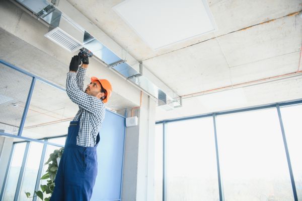 House Air Duct Repair